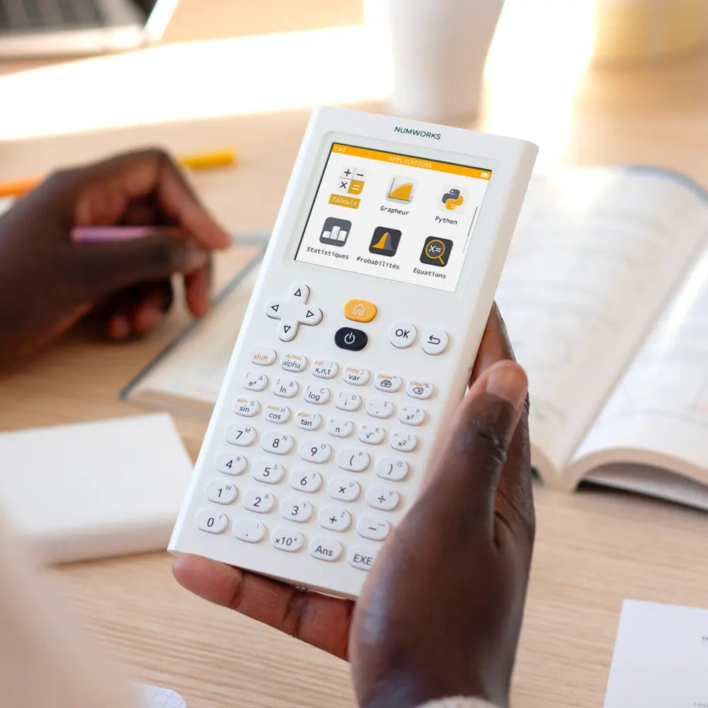NumWorks Graphing Calculator